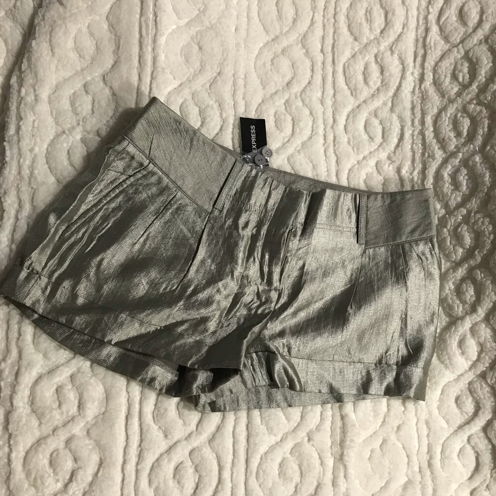 Express champagne dressy shorts